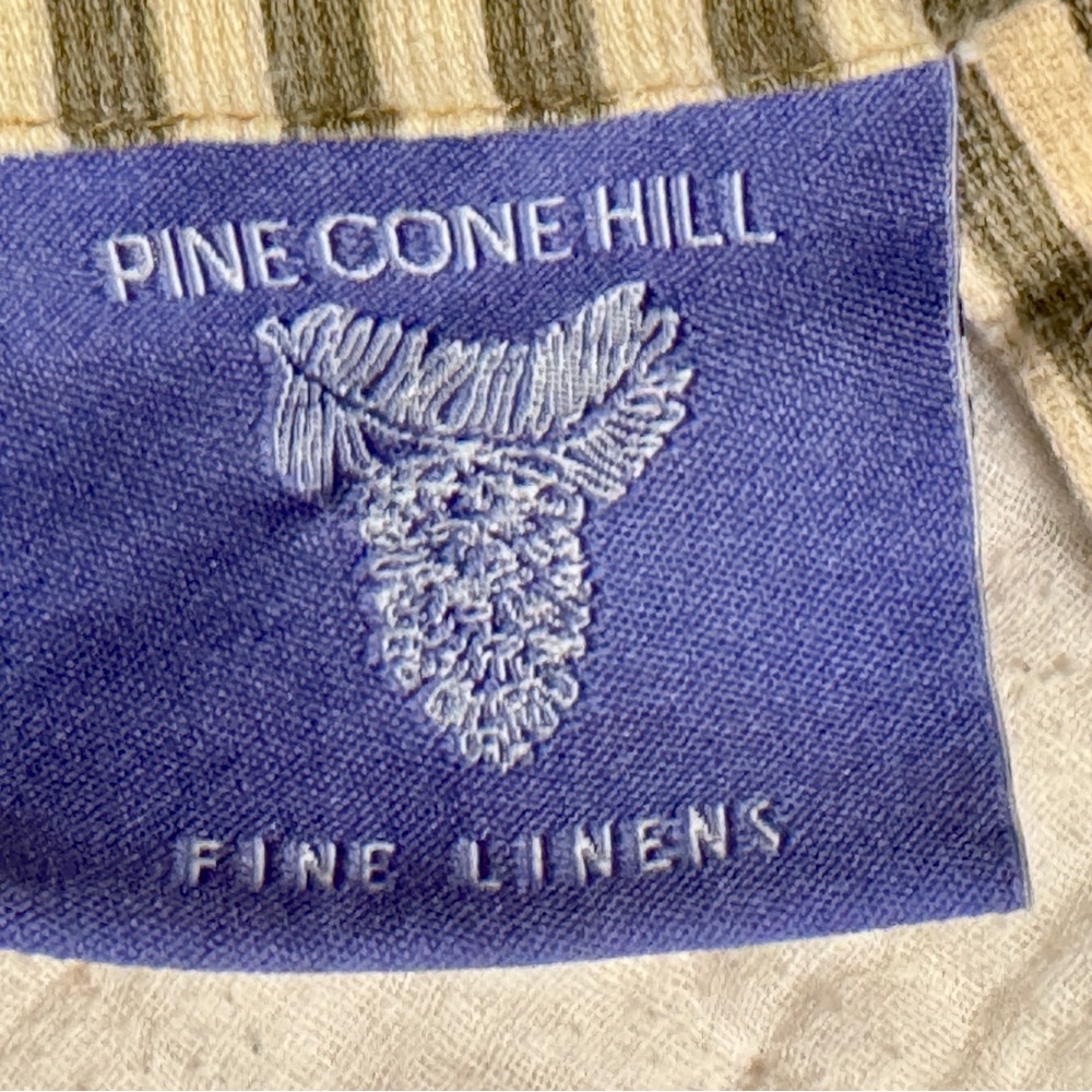 Pine Cone Hill Pinkish Coral and Gray Floral Quilt - Picture 2 of 11